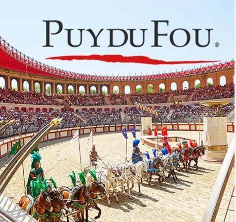 2 logements séparés indépendants jusqu'à 5 personnes, piscine chauffée à 3 min du Puy du Fou Les Epesses Les Épesses Exterior foto